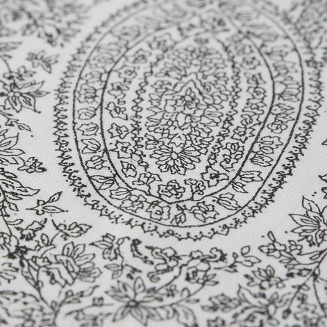 Prisello Super Soft Poly Cotton Fitted Bedsheet for King Size Bed 72x78x8 | Premium Elastic Fitted Bedsheet with Elegant Paisley Floral Print - Prisello