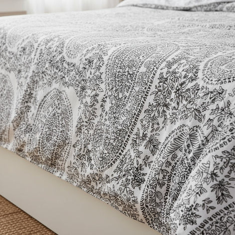 Prisello Super Soft Poly Cotton Fitted Bedsheet for King Size Bed 72x78x8 | Premium Elastic Fitted Bedsheet with Elegant Paisley Floral Print - Prisello