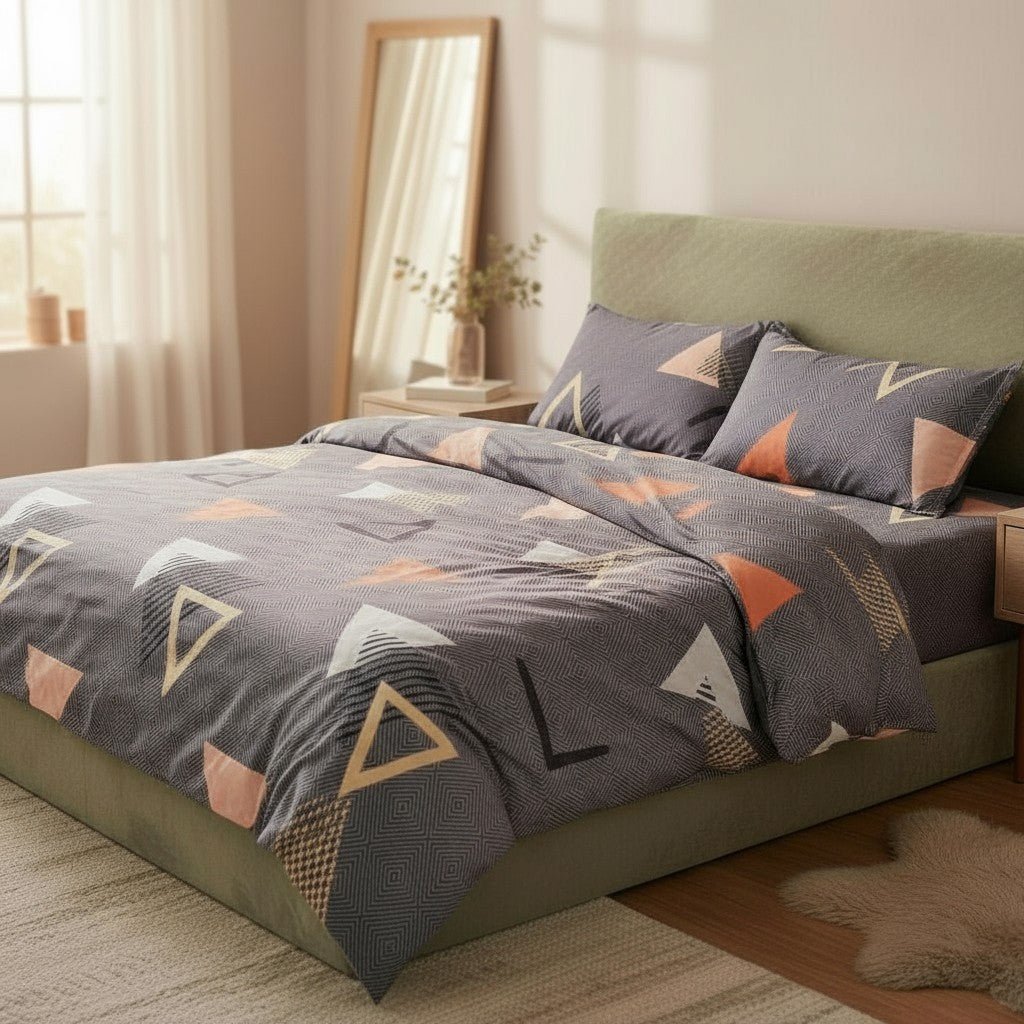 Prisello Super Soft Poly Cotton Fitted Bedsheet for King Size Bed 72x78x8 | Premium Elastic Fitted Bedsheet with Purple Triangle Geometric Design - Prisello